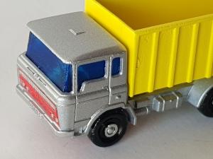 Matchbox Series - DAF TIPPER CONTAINER N´47